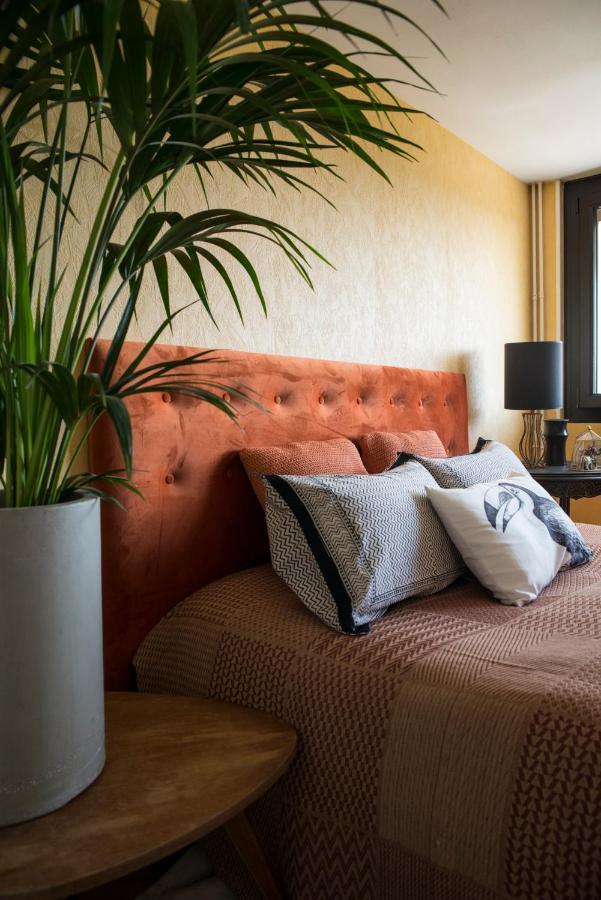 Chambre Avec Vue Domessin Exterior foto